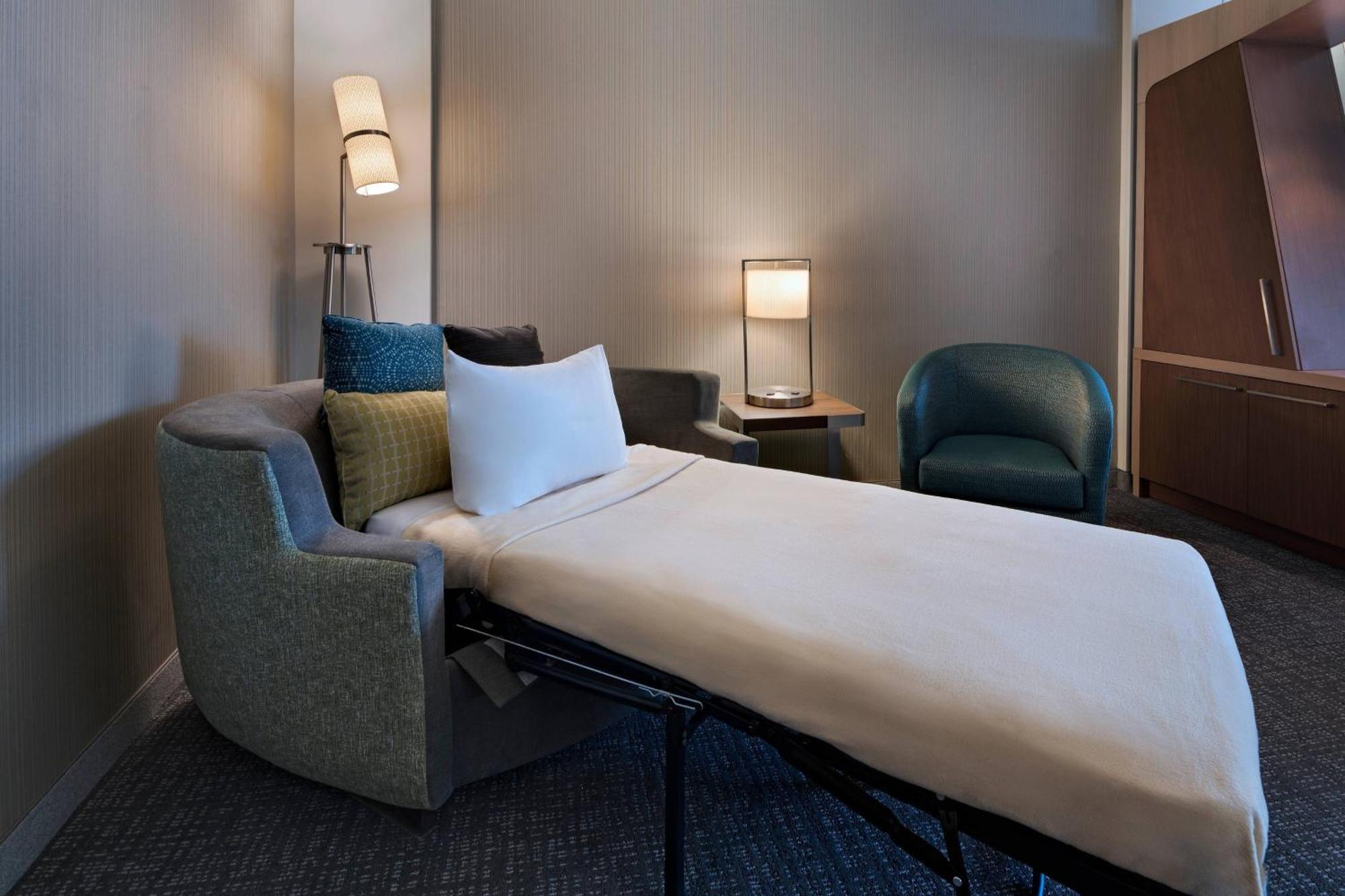 Courtyard By Marriott Jackson Madison Hotell Exteriör bild