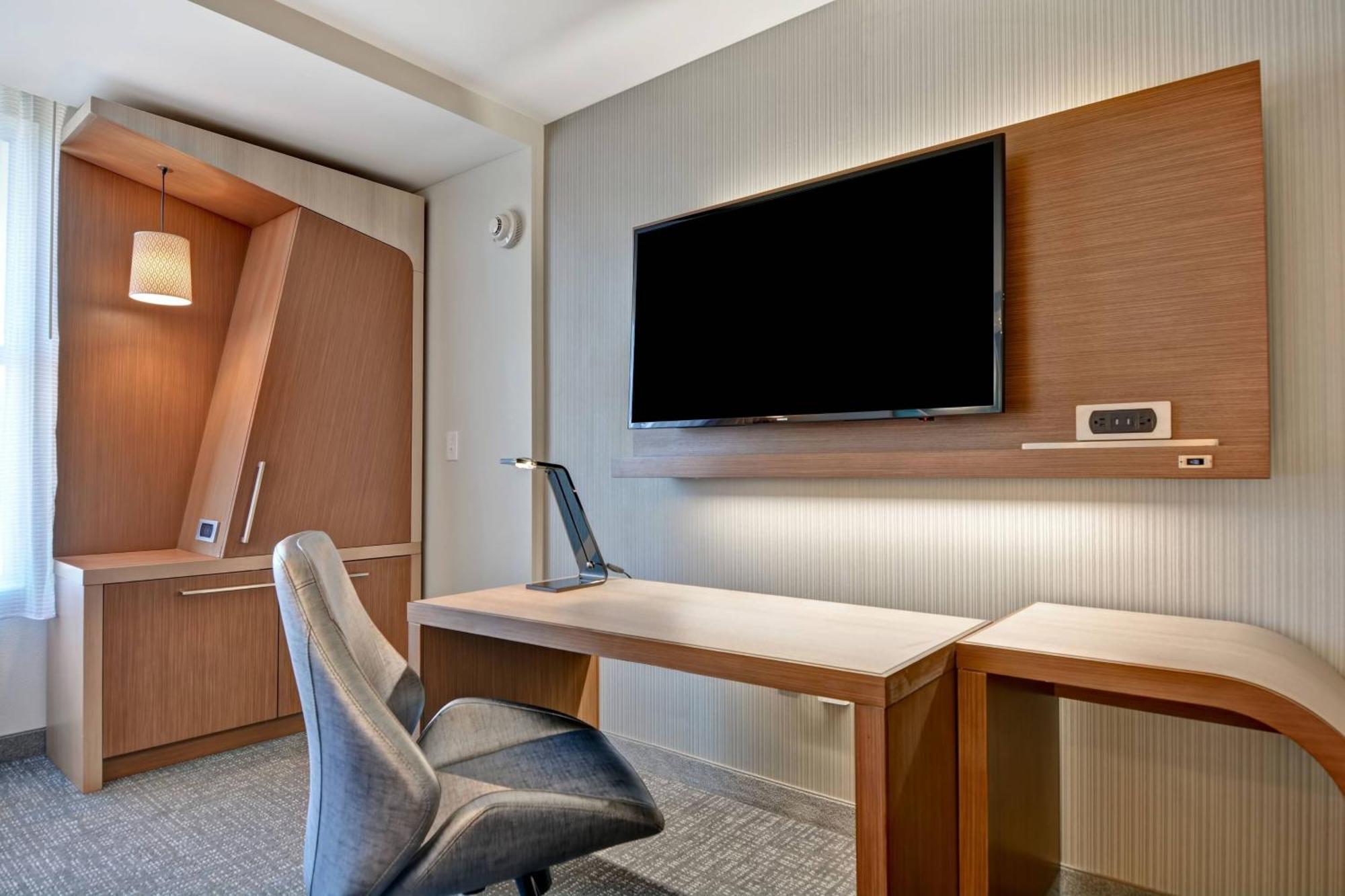 Courtyard By Marriott Jackson Madison Hotell Exteriör bild